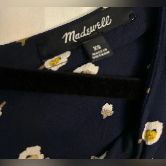 Madewell Womens Floral Dress XS Pockets Buttons Down Back 100% Viscose - Picture 4 of 8